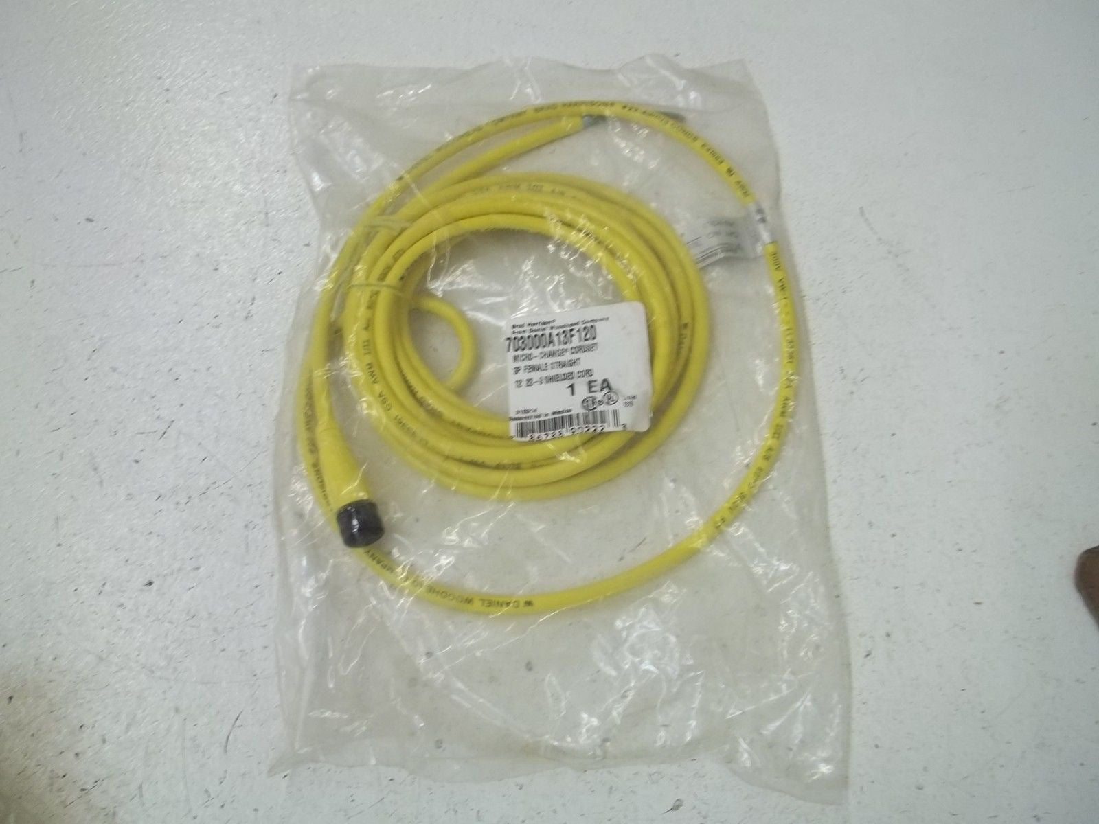 BRAD HARRISON 703000A13F120 CORDSET 3P FEMALE STRAIGHT *NEW IN A BAG*