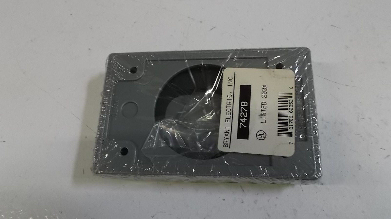 BRYANT 7427B *NEW NO BOX*