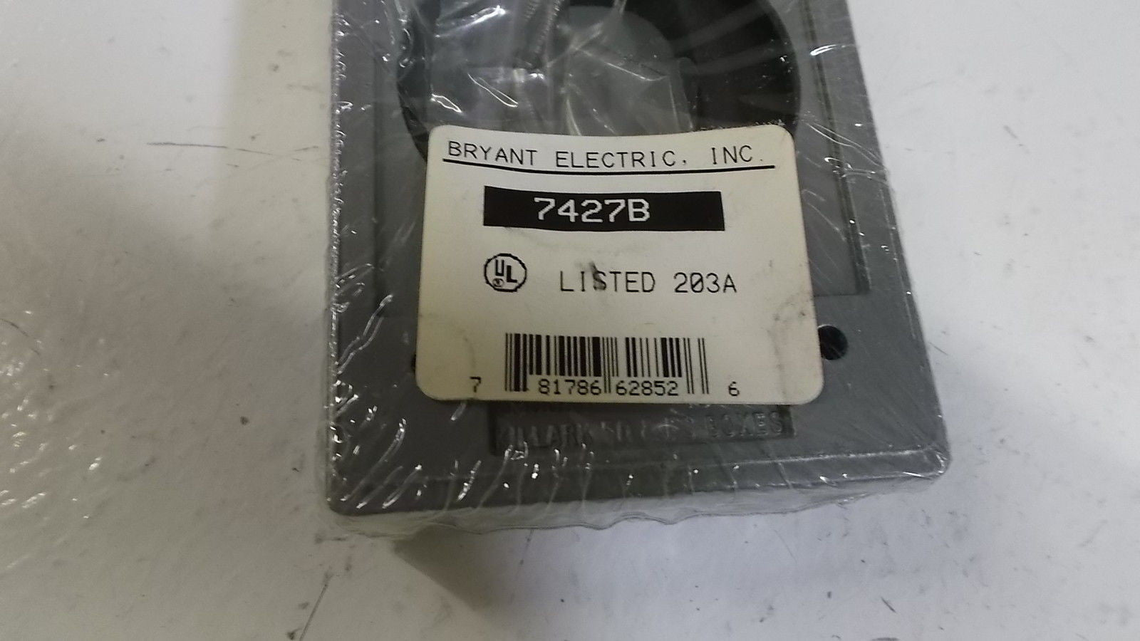 BRYANT 7427B *NEW NO BOX*