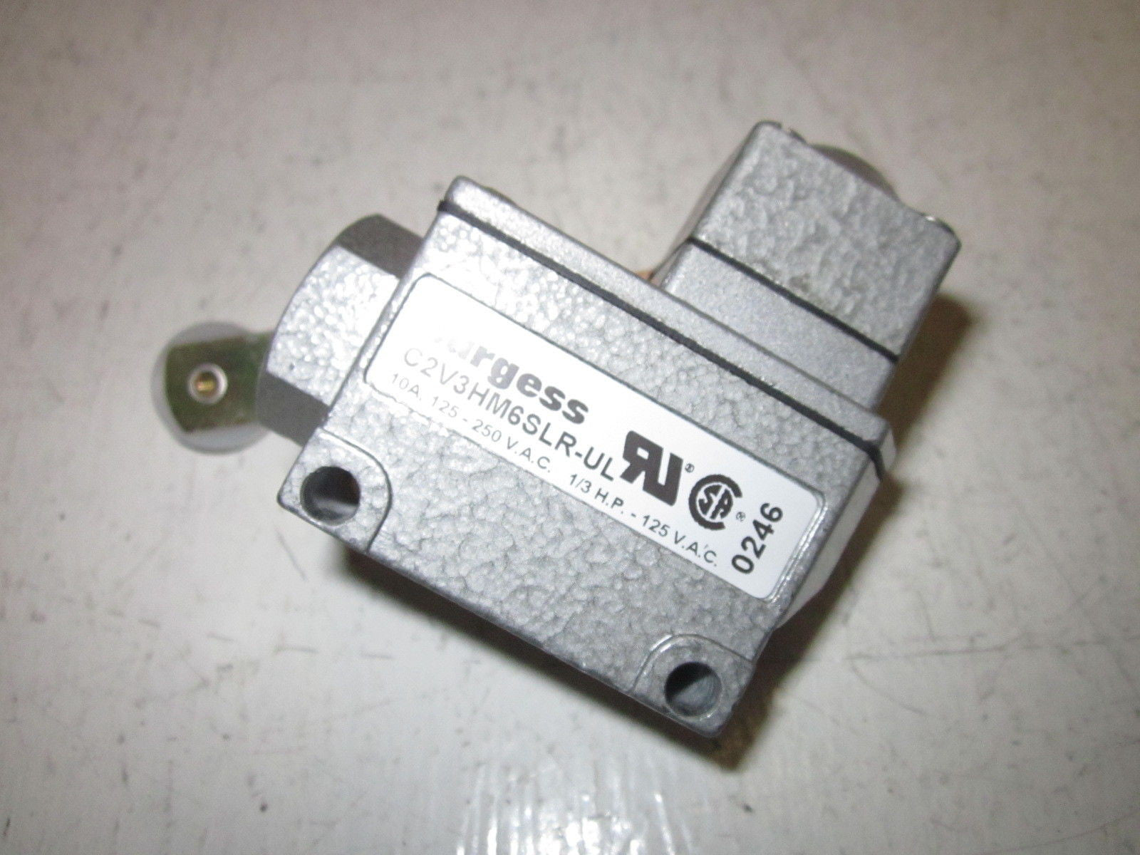 BURGESS C2V3HM6SLR-UL *NEW NO BOX*