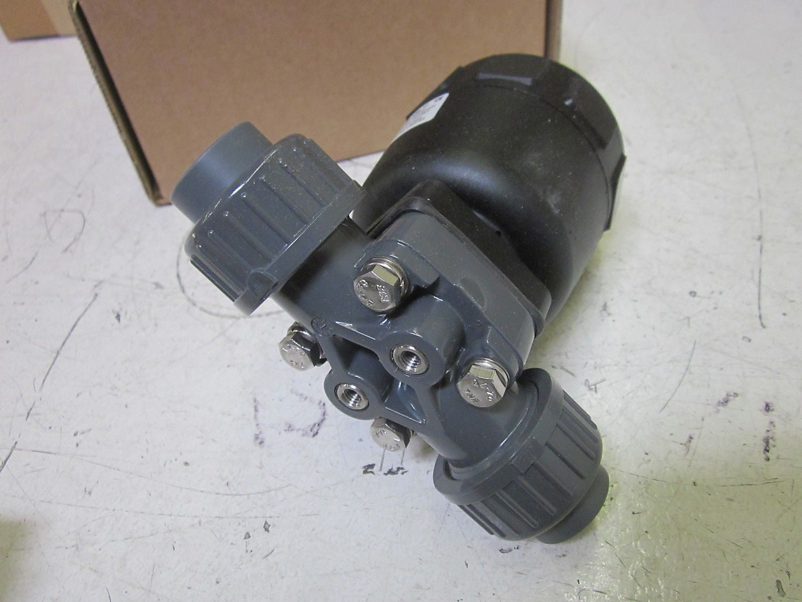 BURKERT 00141450 VALVE *NEW IN BOX*