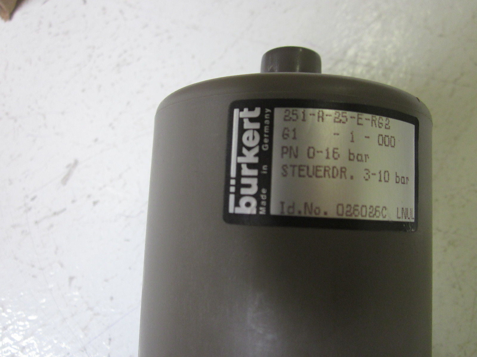 BURKERT 251-A-25-E-RG2 ANGLE SEAT VALVE *NEW NO BOX*