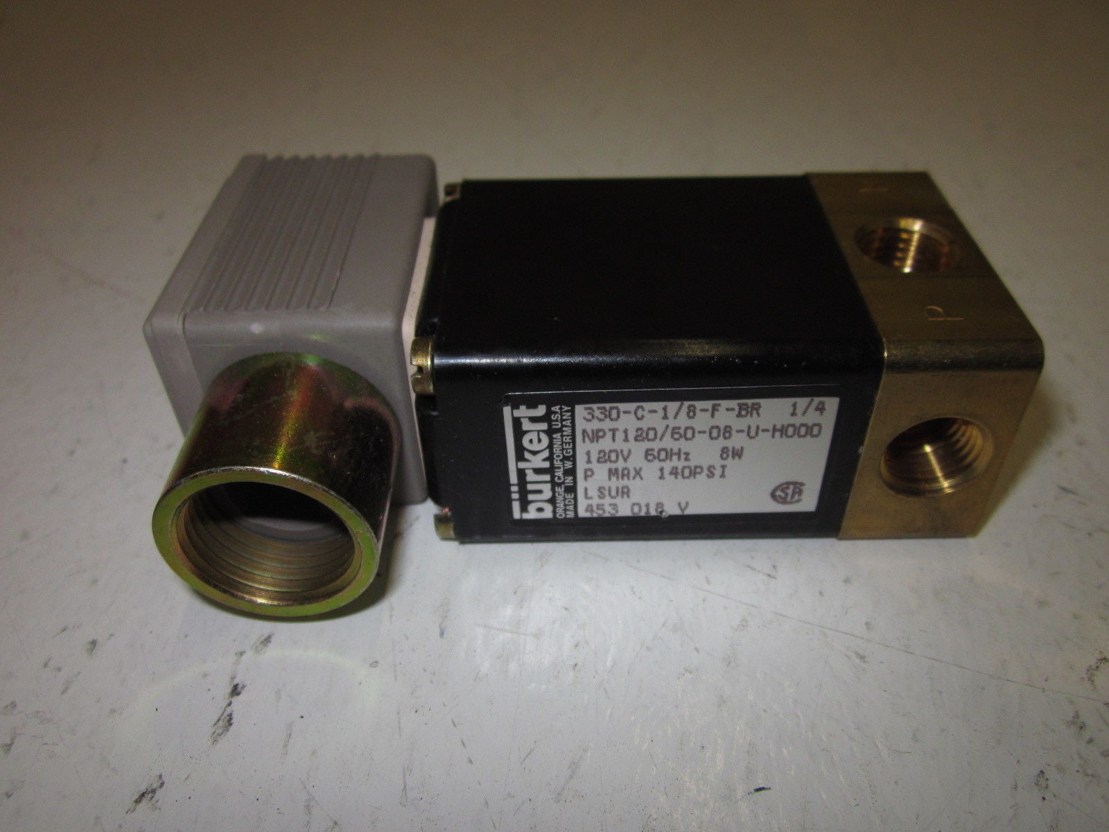 BURKERT 330-C-1/8-F-BR 1/4 *NEW NO BOX*