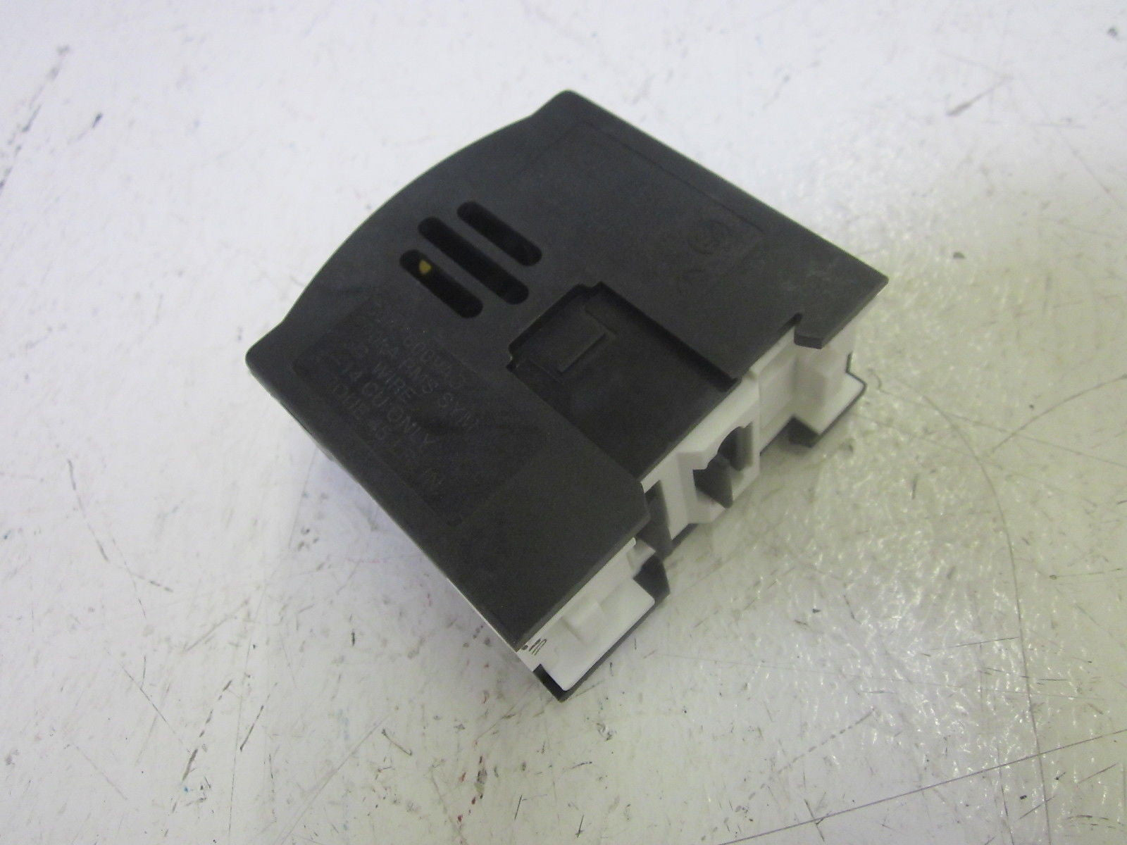 BUSS JT60060 FUSE HOLDER 35-60A 600VAC *USED*