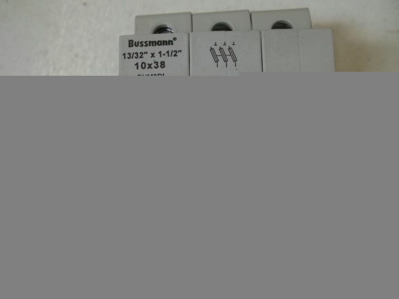BUSSMANN CHM3DI FUSE HOLDER *USED*