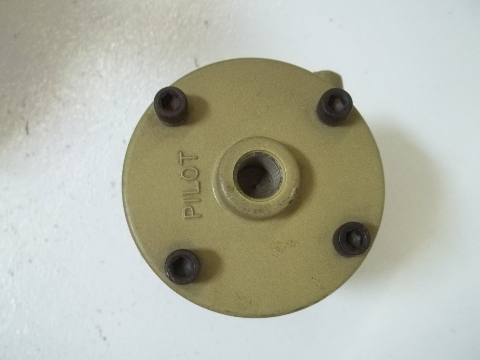 C.A. NORGREN CO. B1014C00 AIR CONTROL VALVE *USED*