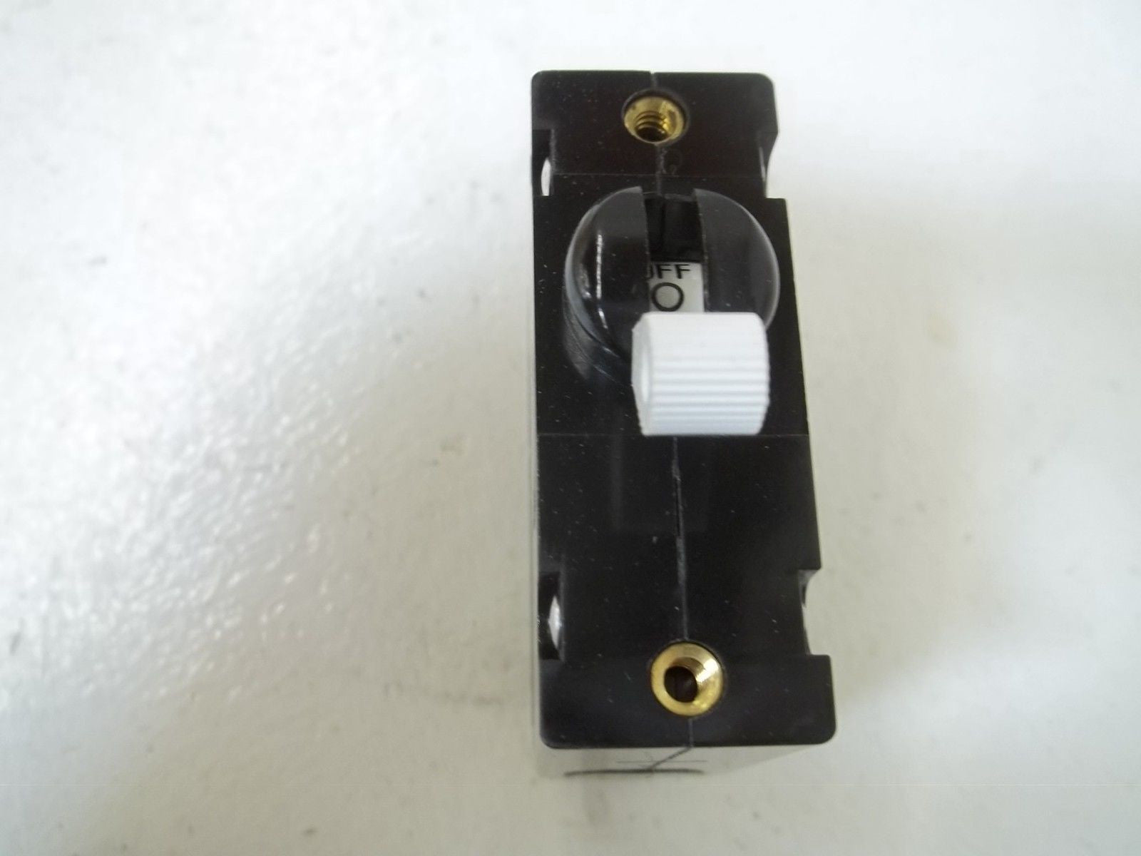CARLING SWITCH 3XC64 1 POLE CIRCUIT BREAKER *NEW IN BOX*