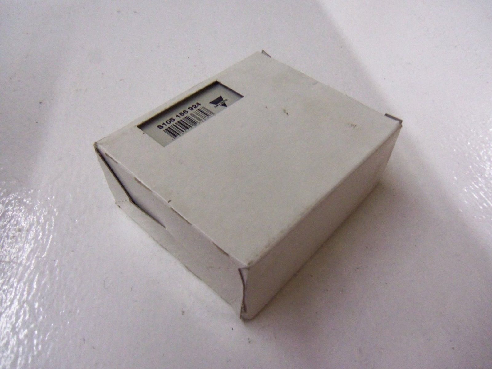 CARLO GAVAZZI S105166924 *NEW IN BOX*