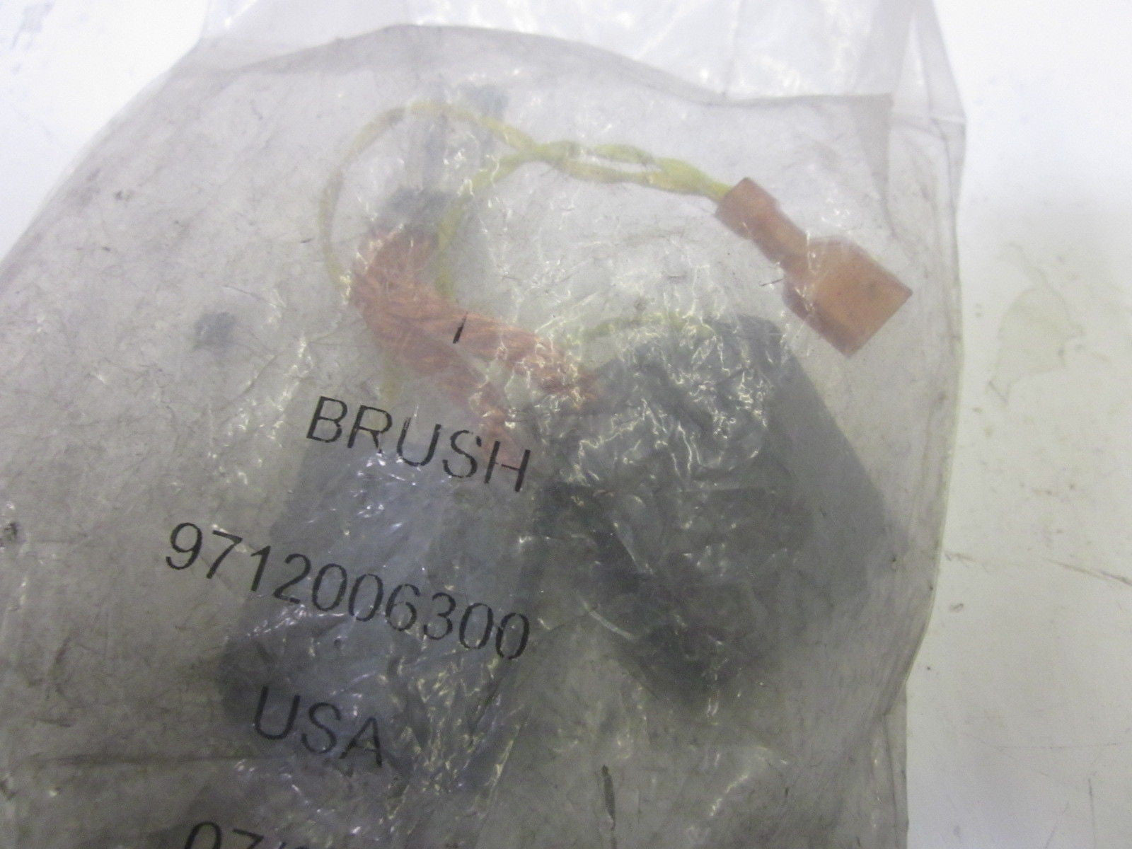 CAT CATERPILLAR BRUSH 9712008800 *NEW IN FACTORY BAG*