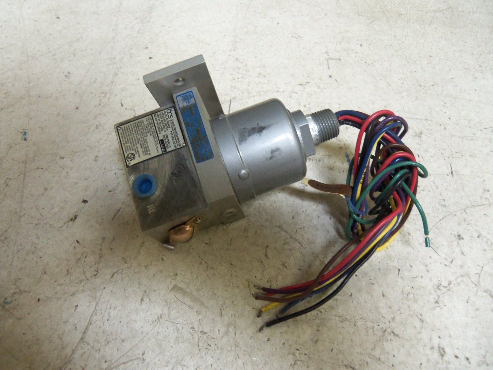 CCS 673DEM18 SENSOR *USED*