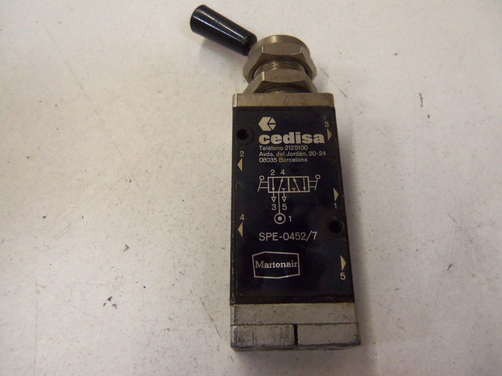 MARTONAIR SPE-0452/7 PNEUMATIC TOGGLE VALVE *USED*