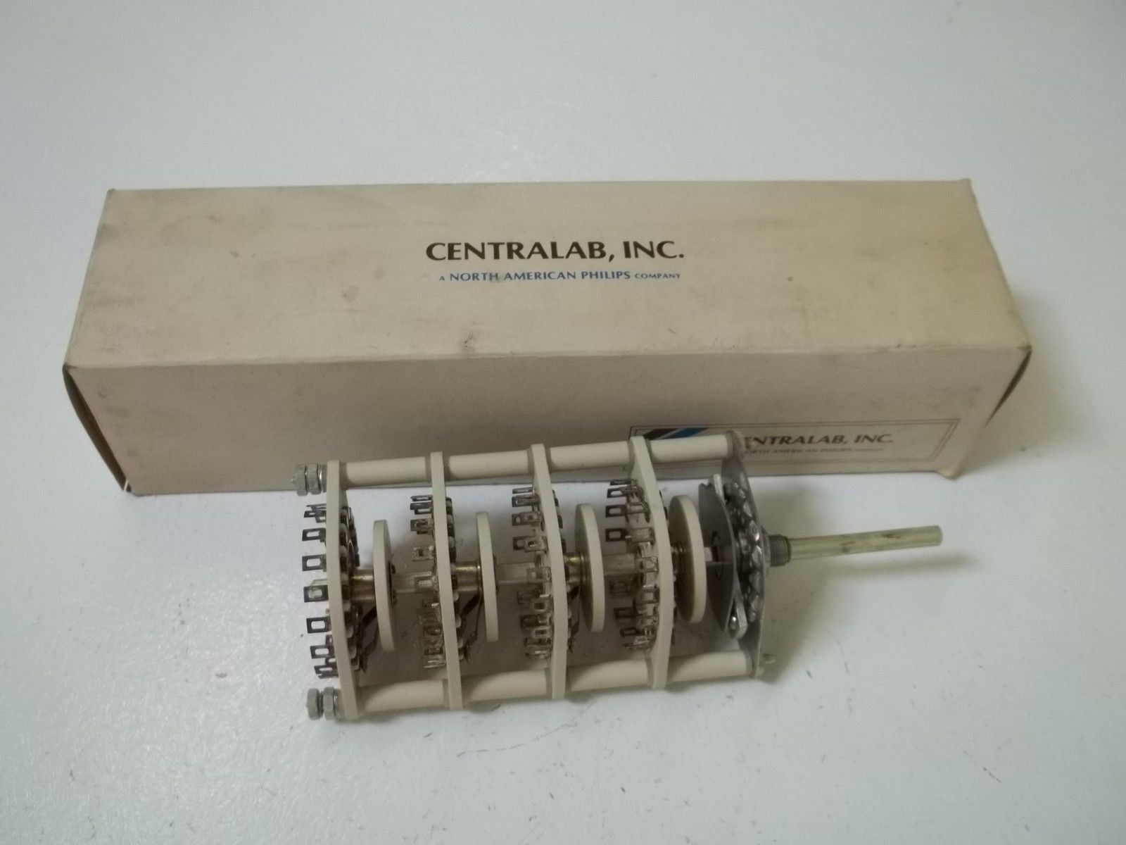 CENTRALAB JV-9013 MULTI POSITION SWITCH *NEW IN BOX*