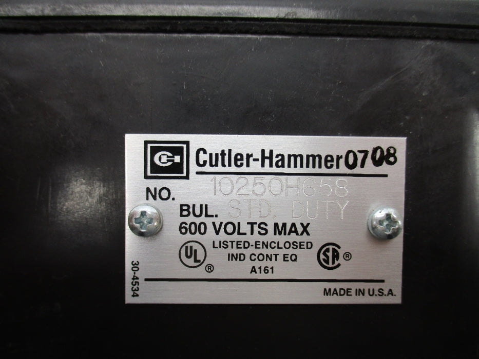 CUTLER HAMMER 10250H658 SER. A 600V NSMP