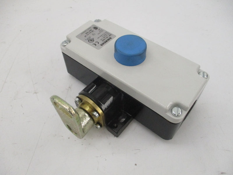 SIEMENS 3SE7160-1AE00 400VAC 6A NSMP