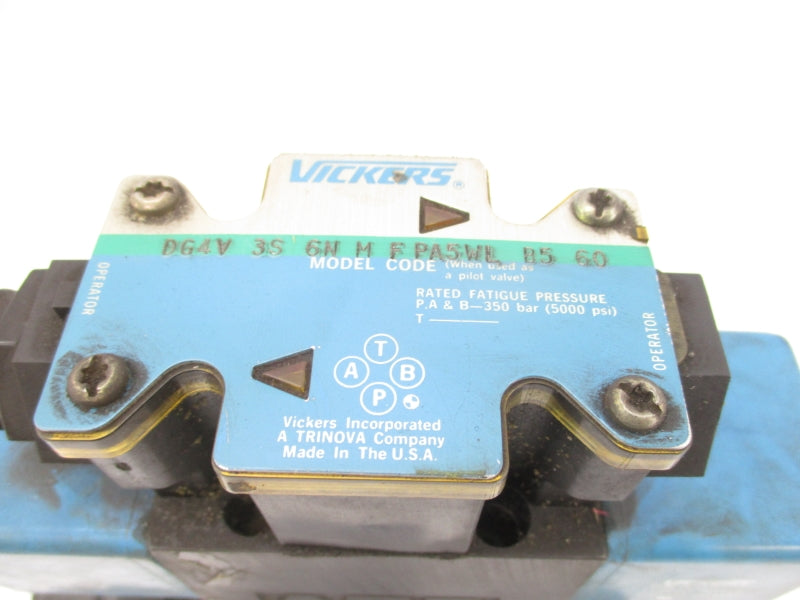VICKERS DG5S82NTMFPA5WLB530 110/120V .48/.46A 3000PSI UNMP
