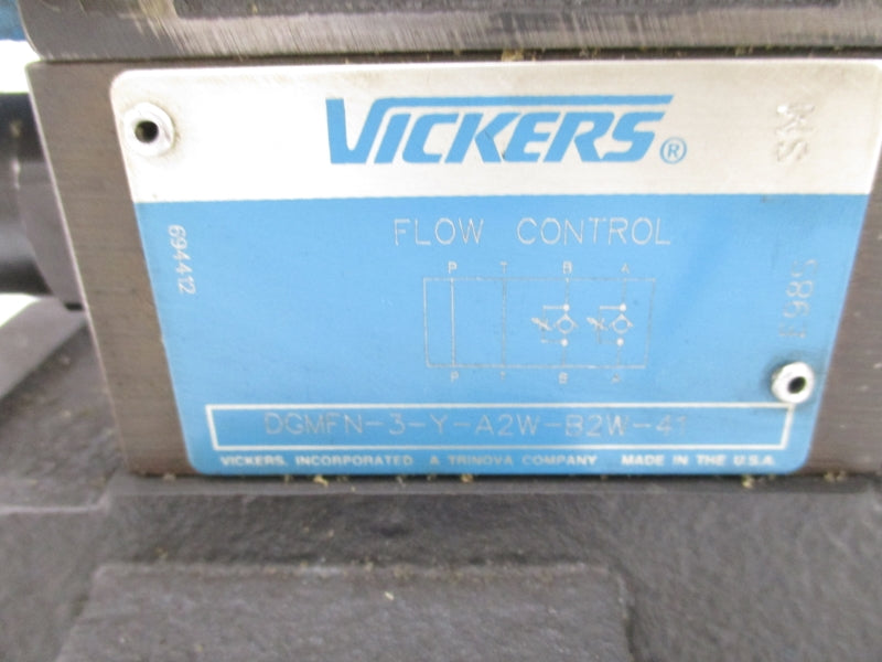VICKERS DG5S82NTMFPA5WLB530 110/120V .48/.46A 3000PSI UNMP