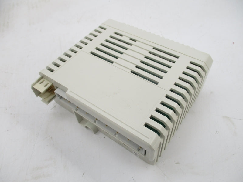 ABB 3BSE008514R1 DO820 5-250V NSMP