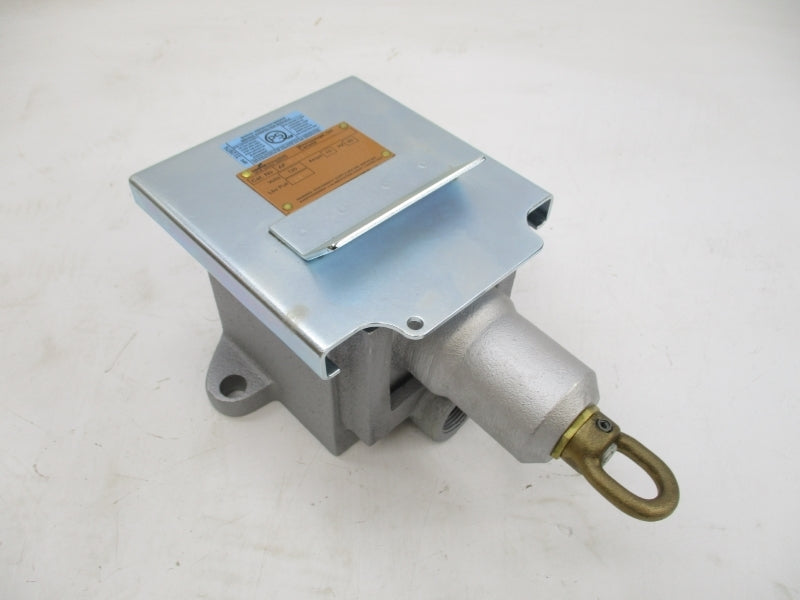CROUSE-HINDS AFS215CD 120V 15A NSMP
