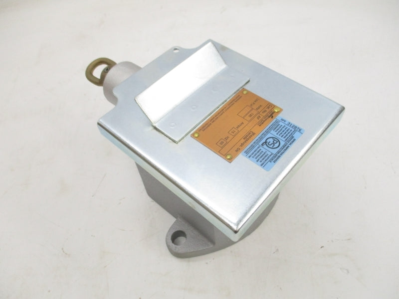 CROUSE-HINDS AFS215CD 120V 15A NSMP