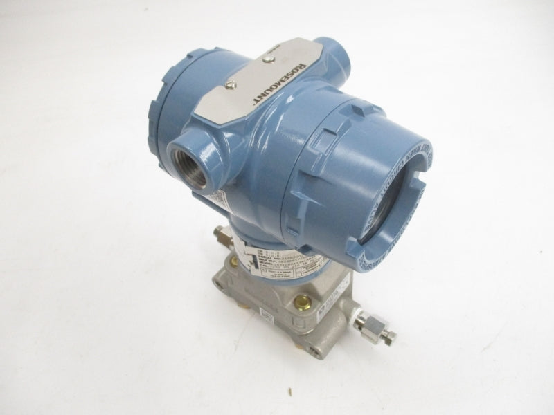 ROSEMOUNT 3051CD2A33A1AB4E5M5Q4 10.5-42.4VDC 3626PSI NSMP