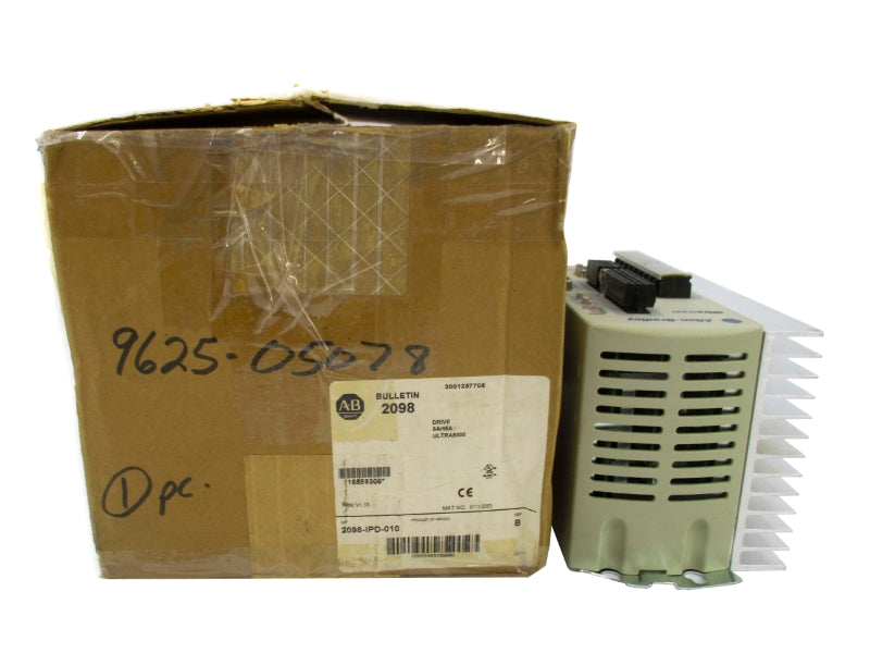 ALLEN BRADLEY 2098-IPD-010 SER. B F/W V1.10 120/240VAC 15A NUPI