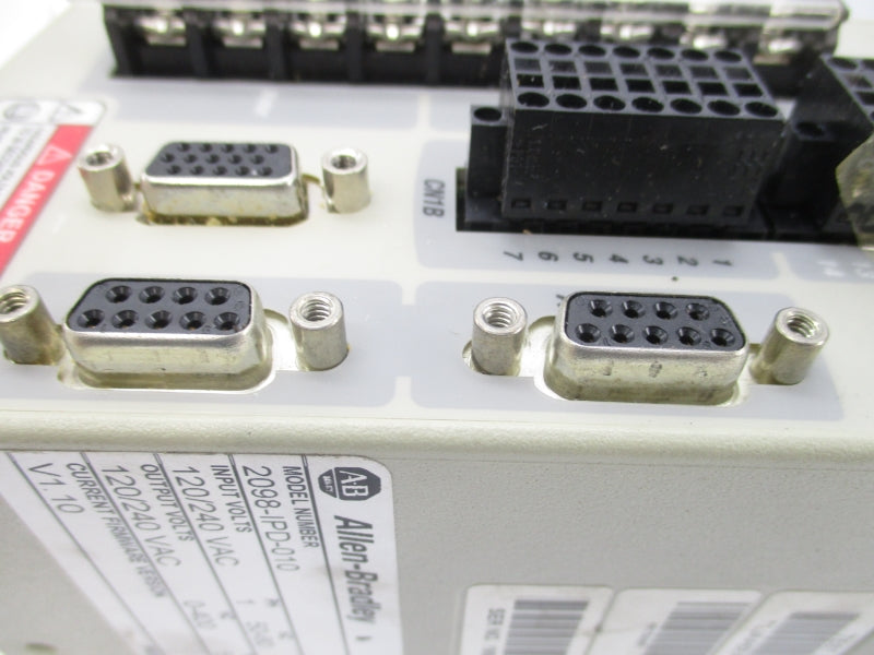 ALLEN BRADLEY 2098-IPD-010 SER. B F/W V1.10 120/240VAC 15A NUPI