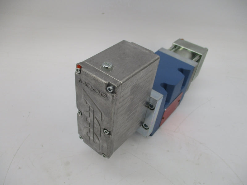 MOOG D634-501A R40KO2M0NSM2 24V NSNP