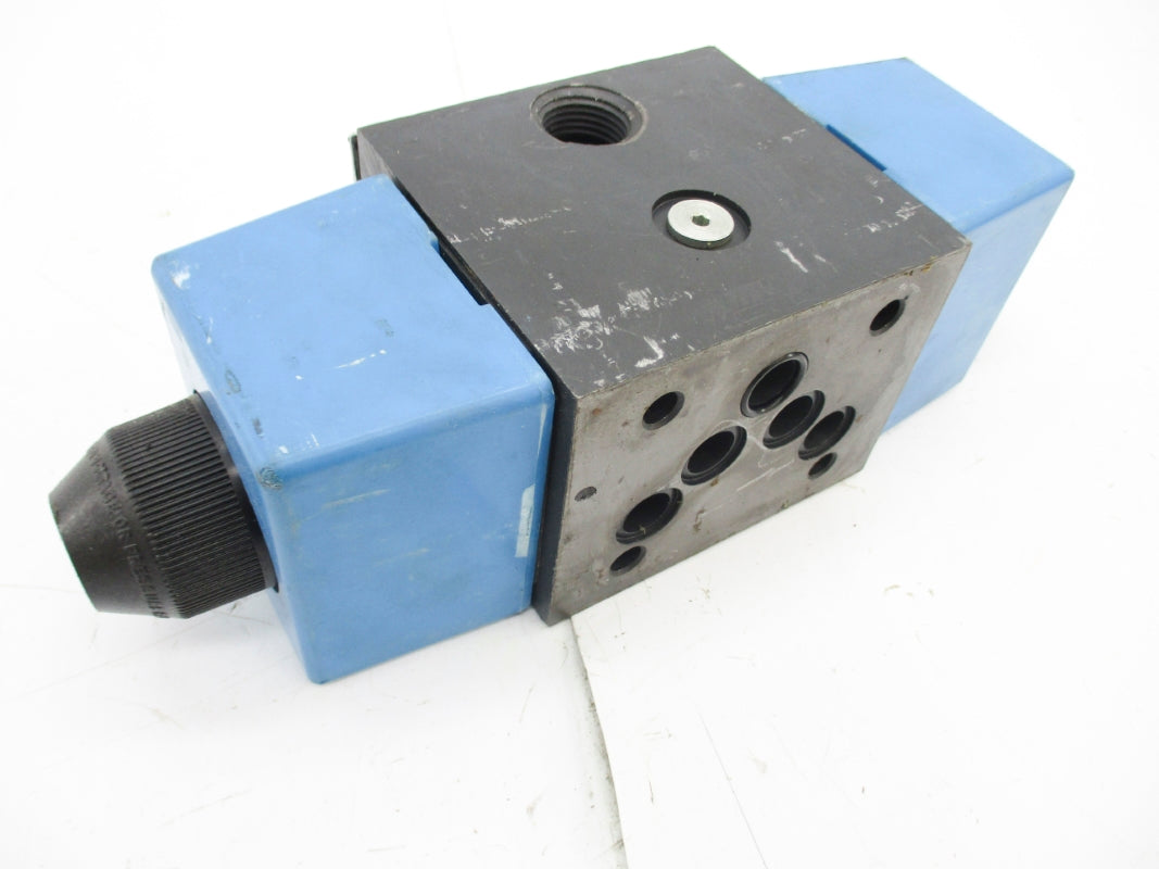 VICKERS DG4S4016VUB60 02-119475 110/120V UNMP