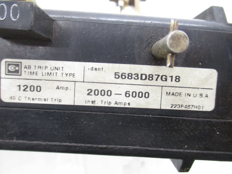 CUTLER HAMMER PB31200PRT 5683D87G18 600VAC NSMP