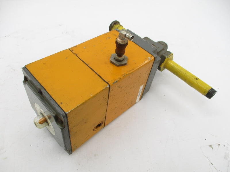 MAXON 075S8112-AA11-B4A0 120VAC 65-100PSI UNMP