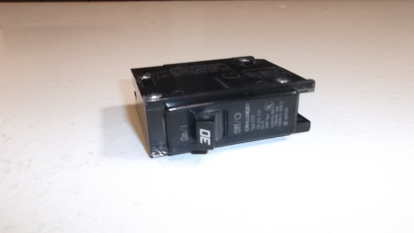 CHALLENGER CIRCUIT BREAKER C130 *USED*