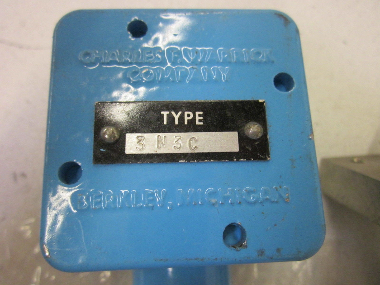 CHARLES R. WARRICK COMPANY 3N3C *USED*