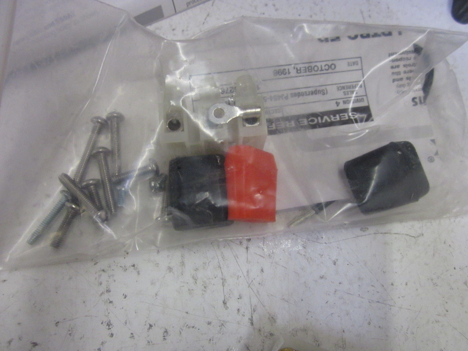 CHROMALOX 389600 *NEW IN BOX*