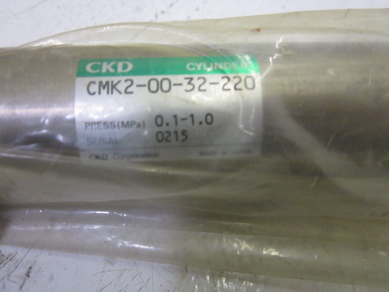 CKD CMK2-00-32-220 *NEW FACTORY BAG*
