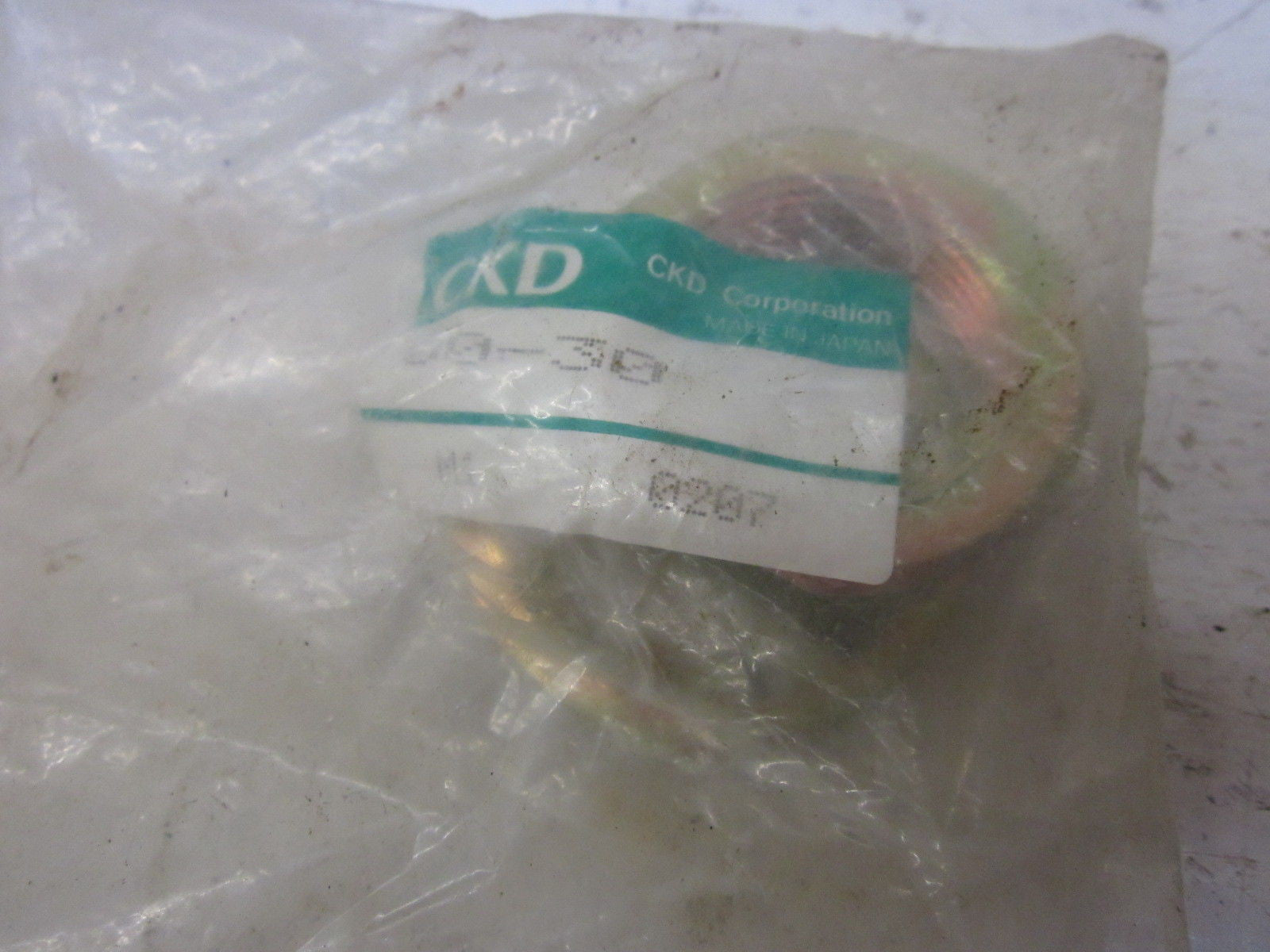 CKD CMK2-00-32-220 *NEW FACTORY BAG*