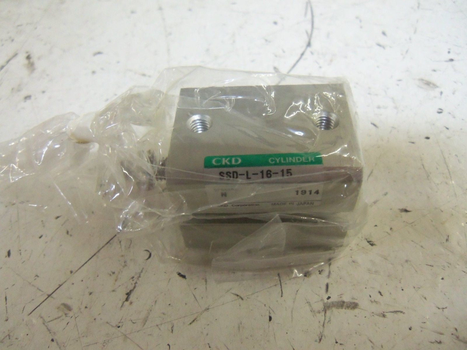 CKD SSD-L-16-15 CYLINDER *NEW NO BOX*