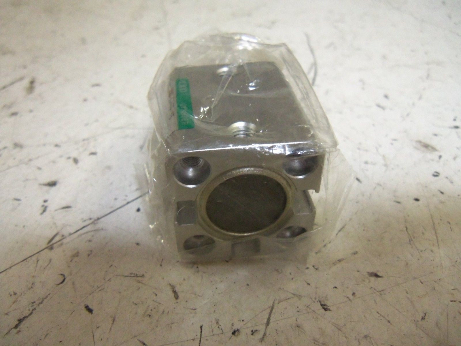CKD SSD-L-16-15 CYLINDER *NEW NO BOX*
