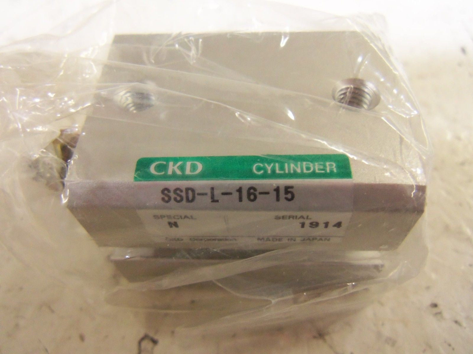 CKD SSD-L-16-15 CYLINDER *NEW NO BOX*
