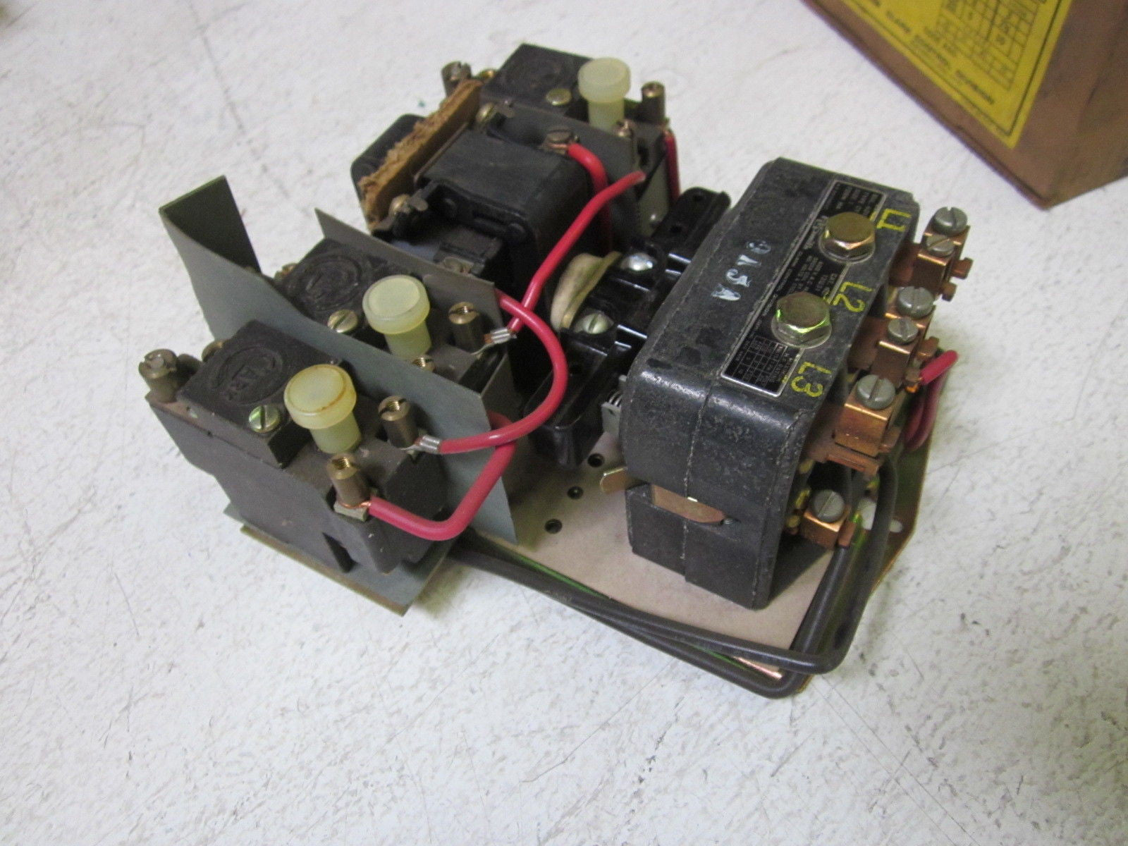 CLARK 13U31-76 MAGNETIC STARTER (DAMAGED BOX) *NEW IN BOX*