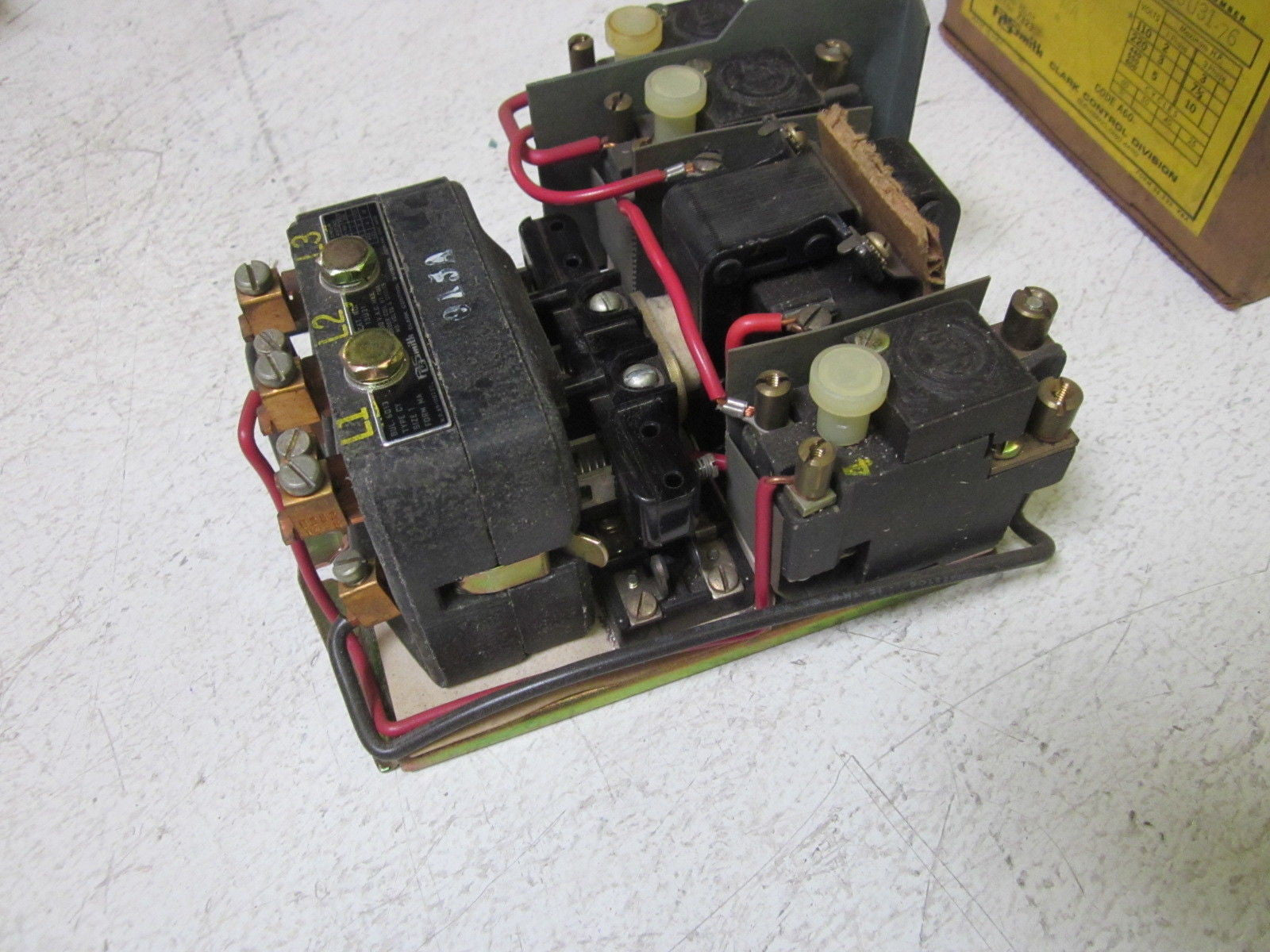 CLARK 13U31-76 MAGNETIC STARTER (DAMAGED BOX) *NEW IN BOX*