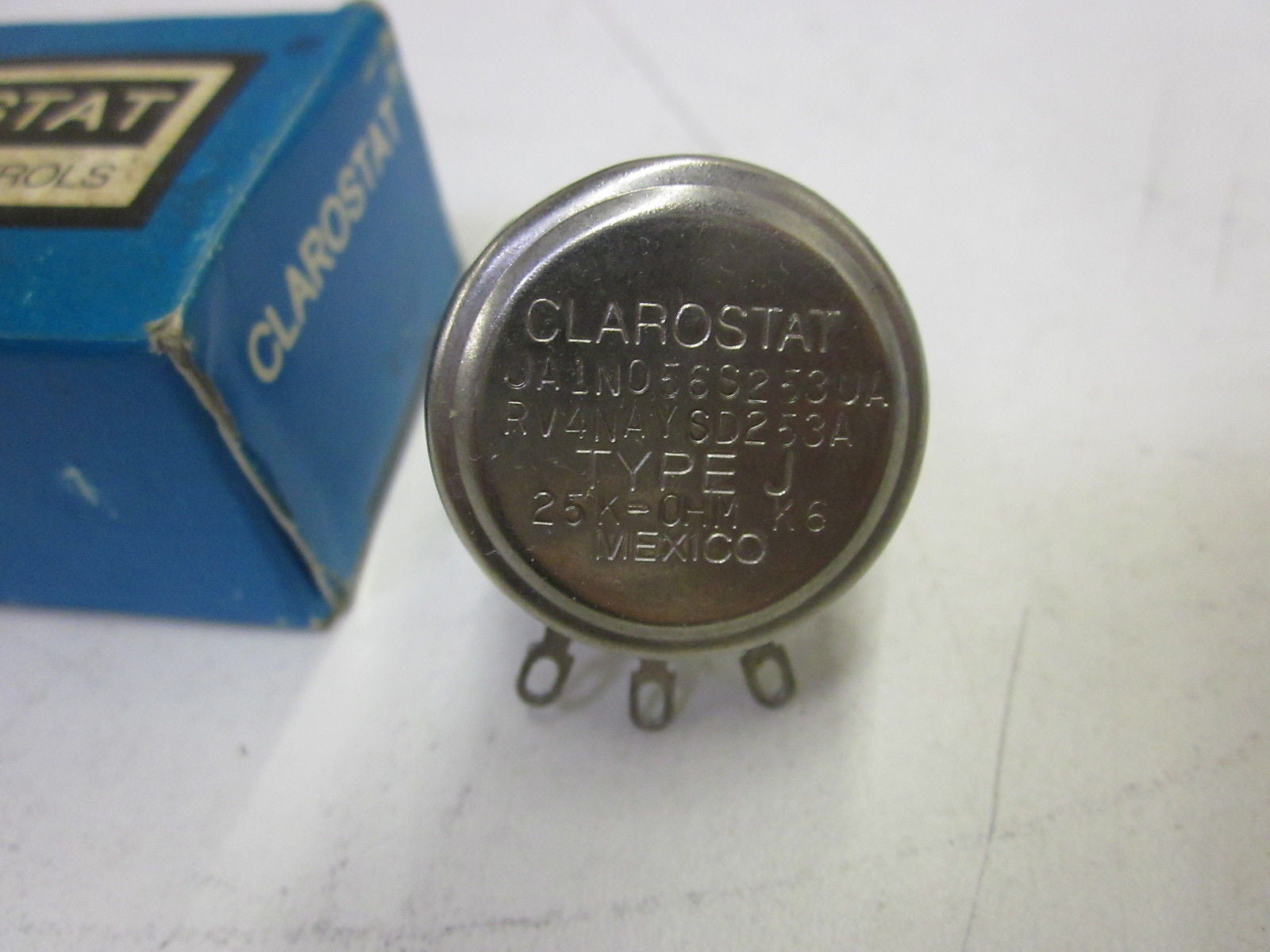 CLAROSTAT JA1N056S253UA POTENTIOMETER *NEW IN BOX*