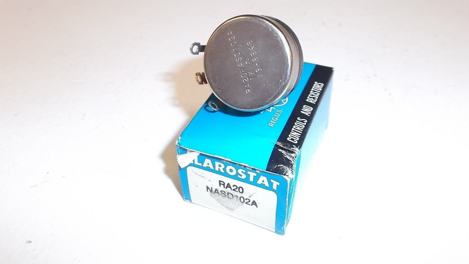 CLAROSTAT POTENTIOMETER RA20NASD102A *NEW IN BOX*