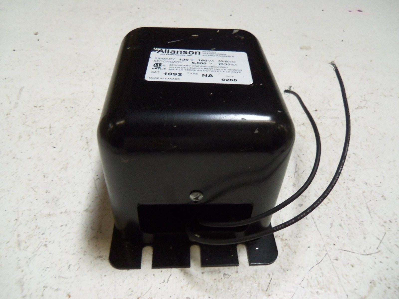 CLEAVER BROOKS 1092-NA IGNITION TRANSFORMER *NEW IN BOX*