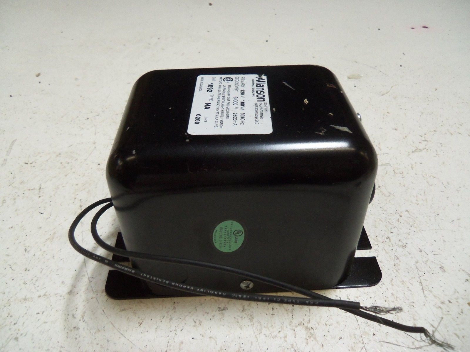 CLEAVER BROOKS 1092-NA IGNITION TRANSFORMER *NEW IN BOX*