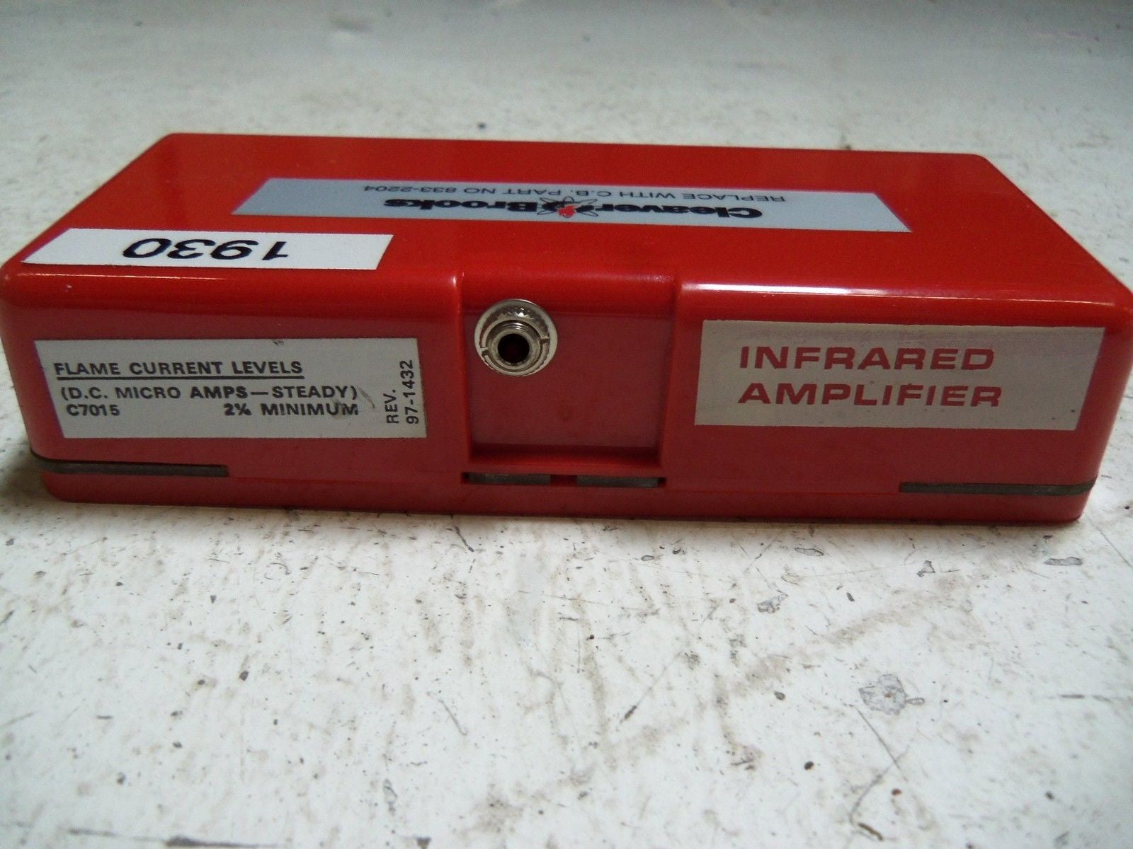 CLEAVER BROOKS R7248A1046 INFRARED AMPLIFIER *USED*
