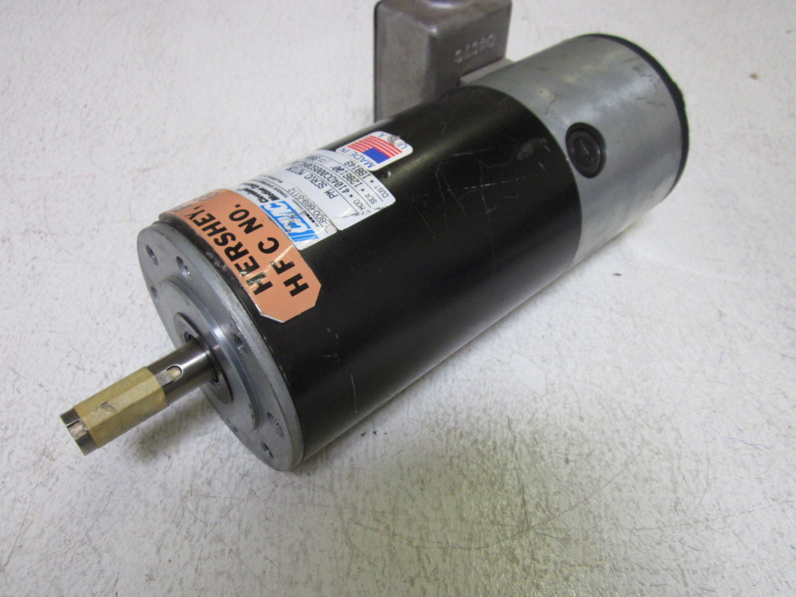 CLEVELAND MOTION CONTROLS 4104DC000SD0ACJ007 PM SERVO MOTOR *USED*