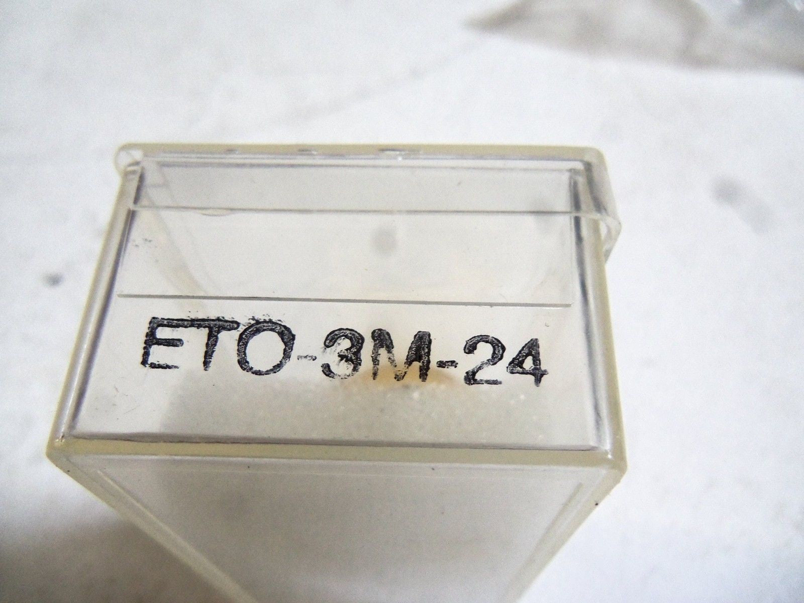 CLIPPARD ETO-3M-24 SOLENOID VALVE *NEW IN ORIGINAL PACKAGE*