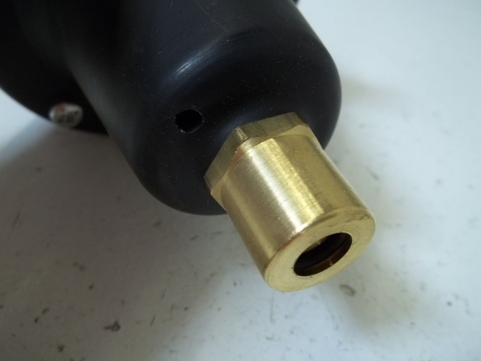 COILHOSE PNEUMATIC 8804K 1/2" REGULATOR TAMPERPROOF *NEW IN BOX*