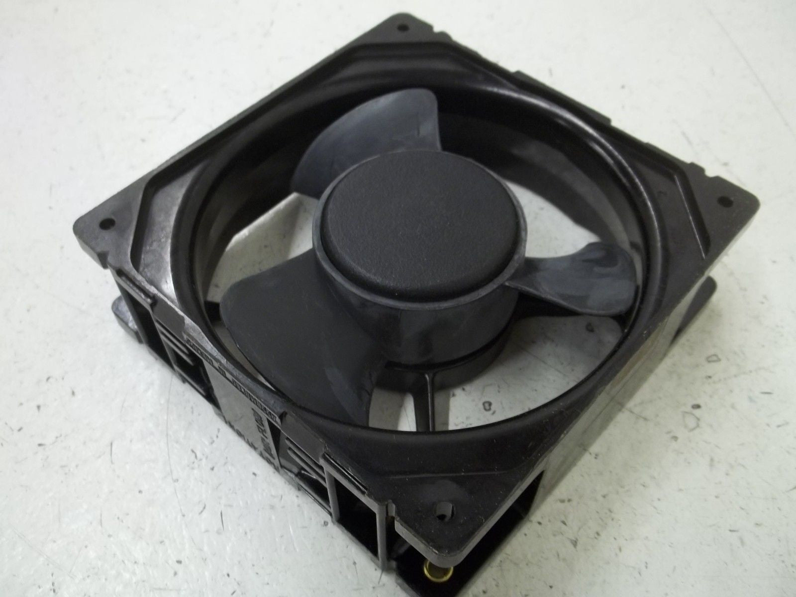 COMAIR ROTRON MU3B1 FAN *NEW IN BOX*