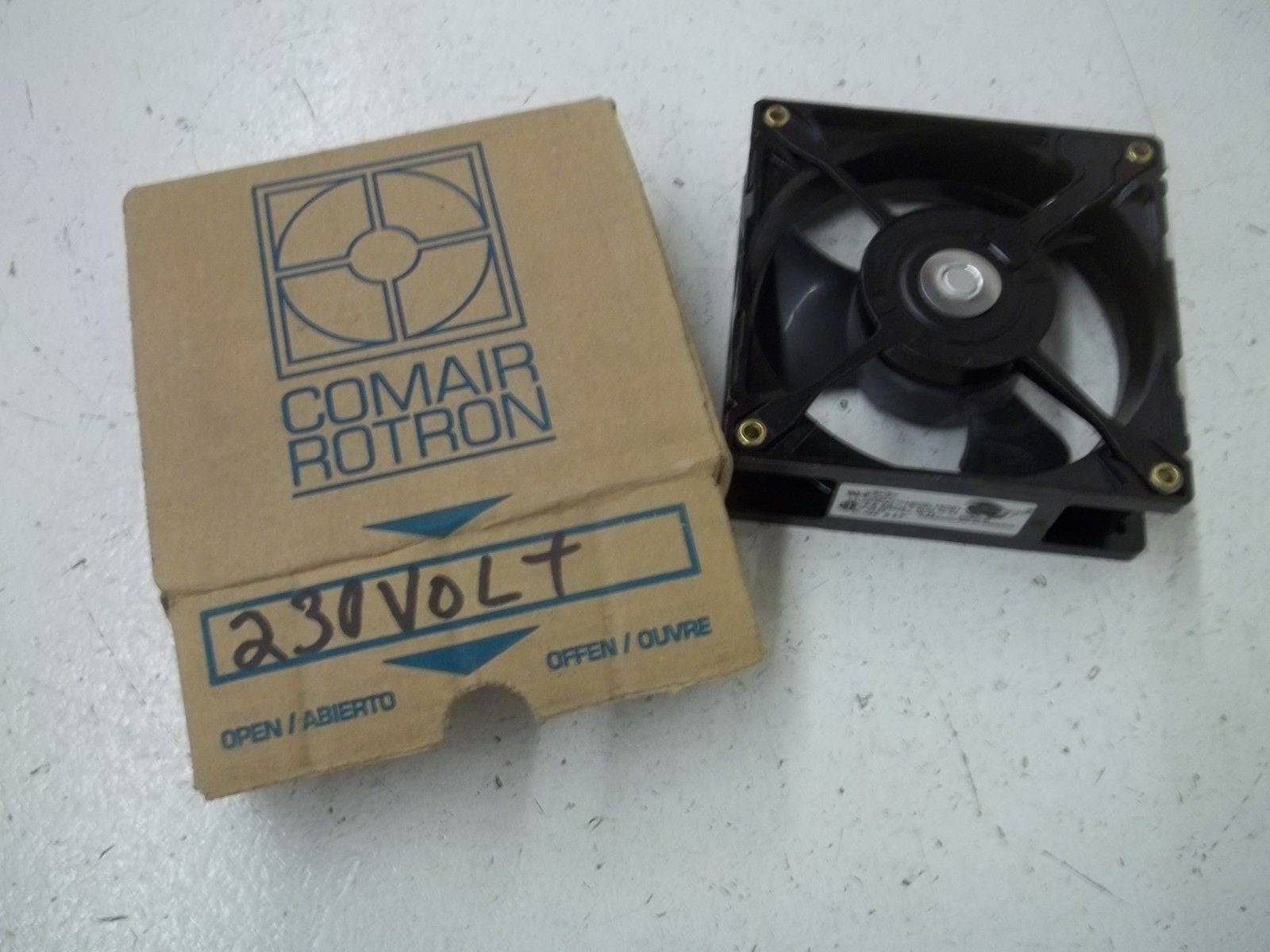 COMAIR ROTRON MU3B1 FAN *NEW IN BOX*